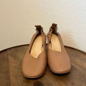 Elegant Tan Women's Shoes